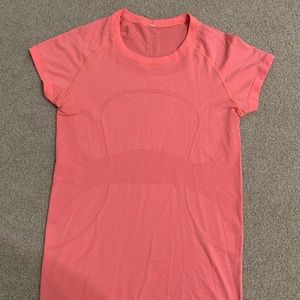 Lululemon Swiftly Tech Short Sleeve